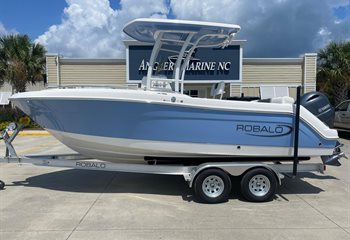 2026 Robalo R222 Steel Blue/White Boat